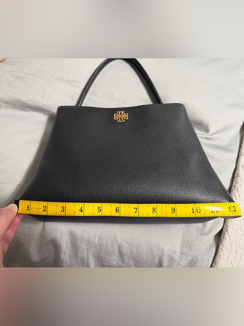 Tory Burch Britten Black Pebbled Leather Satchel Crossbody Shoulder Bag EUC - Picture 11 of 14